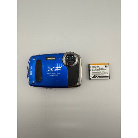 Fujifilm FinePix XP20 14MP Waterproof Shockproof Digital Camera + Battery - Picture 1 of 6